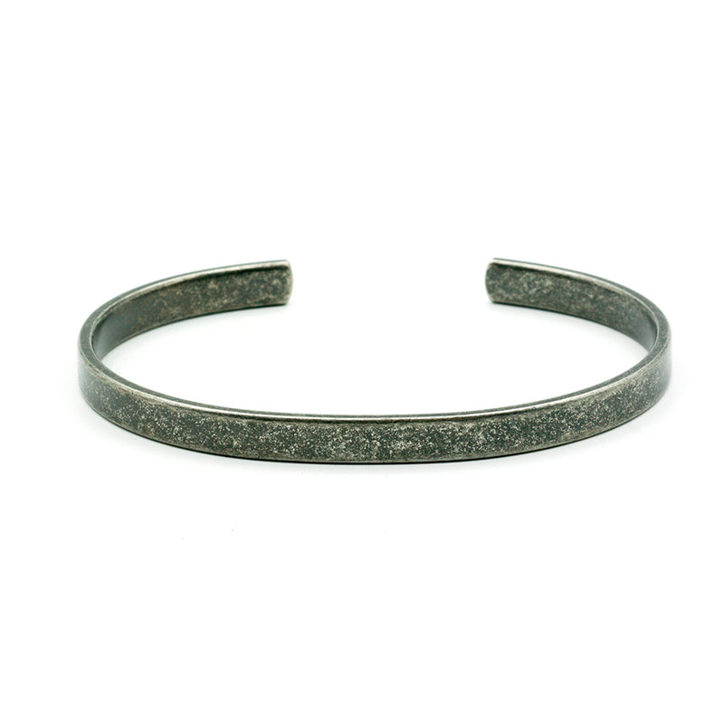 Clean Metal Cuff